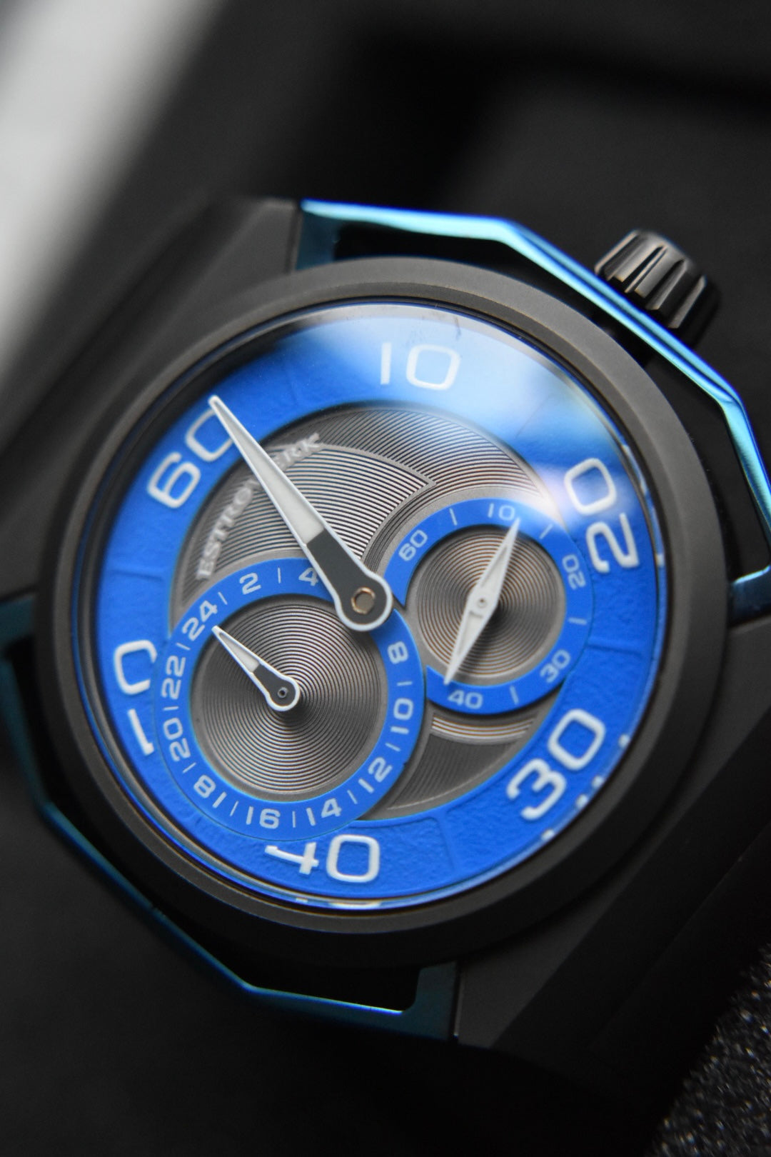 Estrowerk Estro One Cobalt Blue