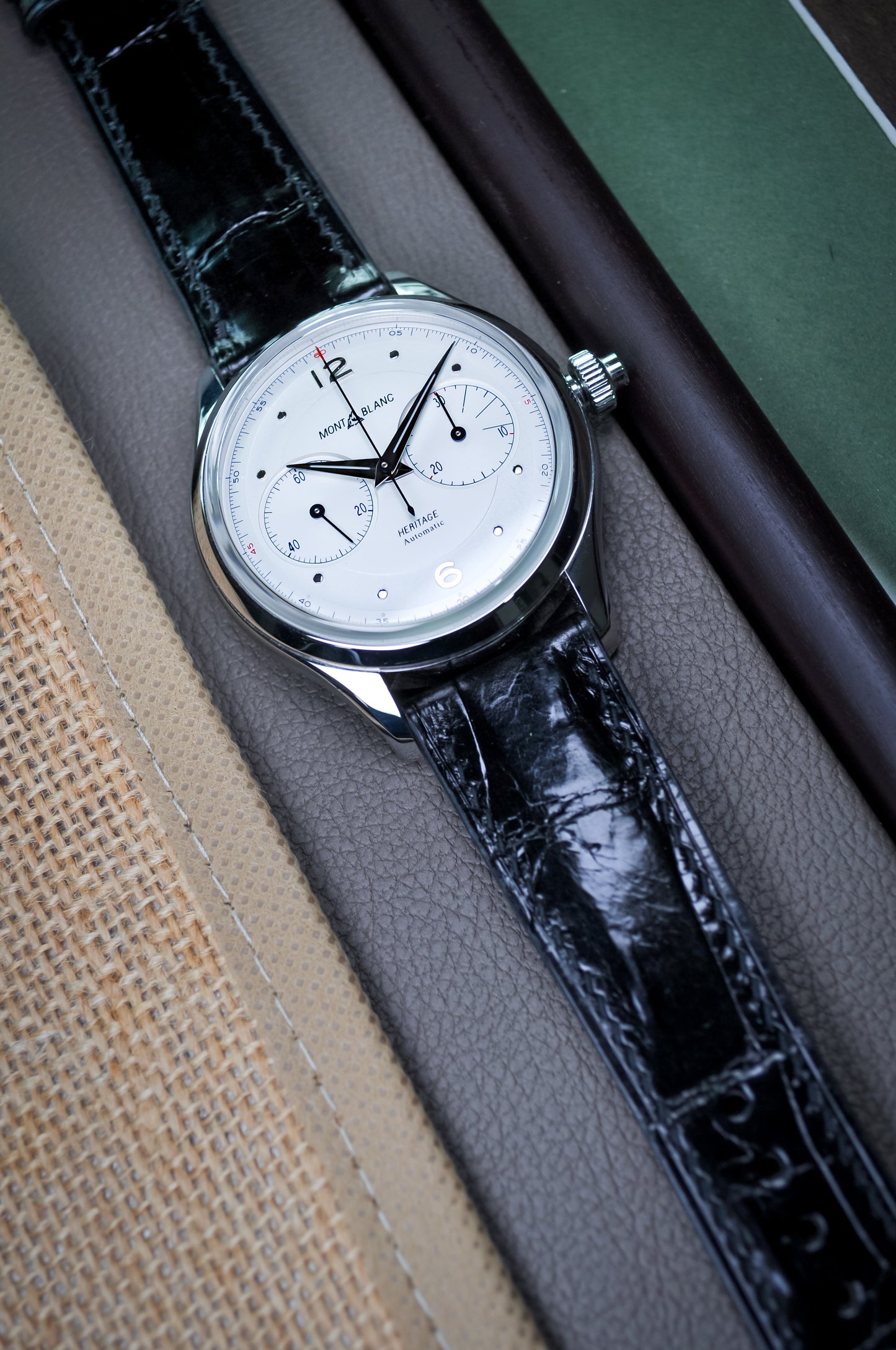 Handmade Crocodile Strap-Black-Gloss (Slight Padded)