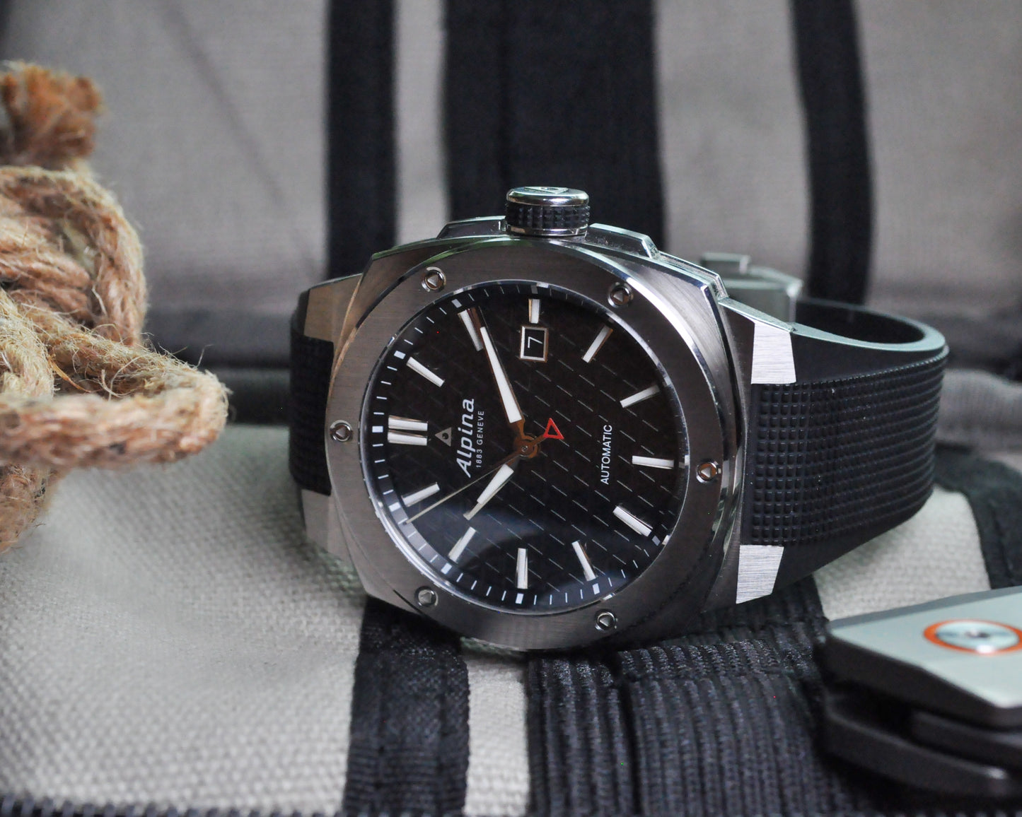 Alpina Alpiner Extreme 41mm Black Rubber