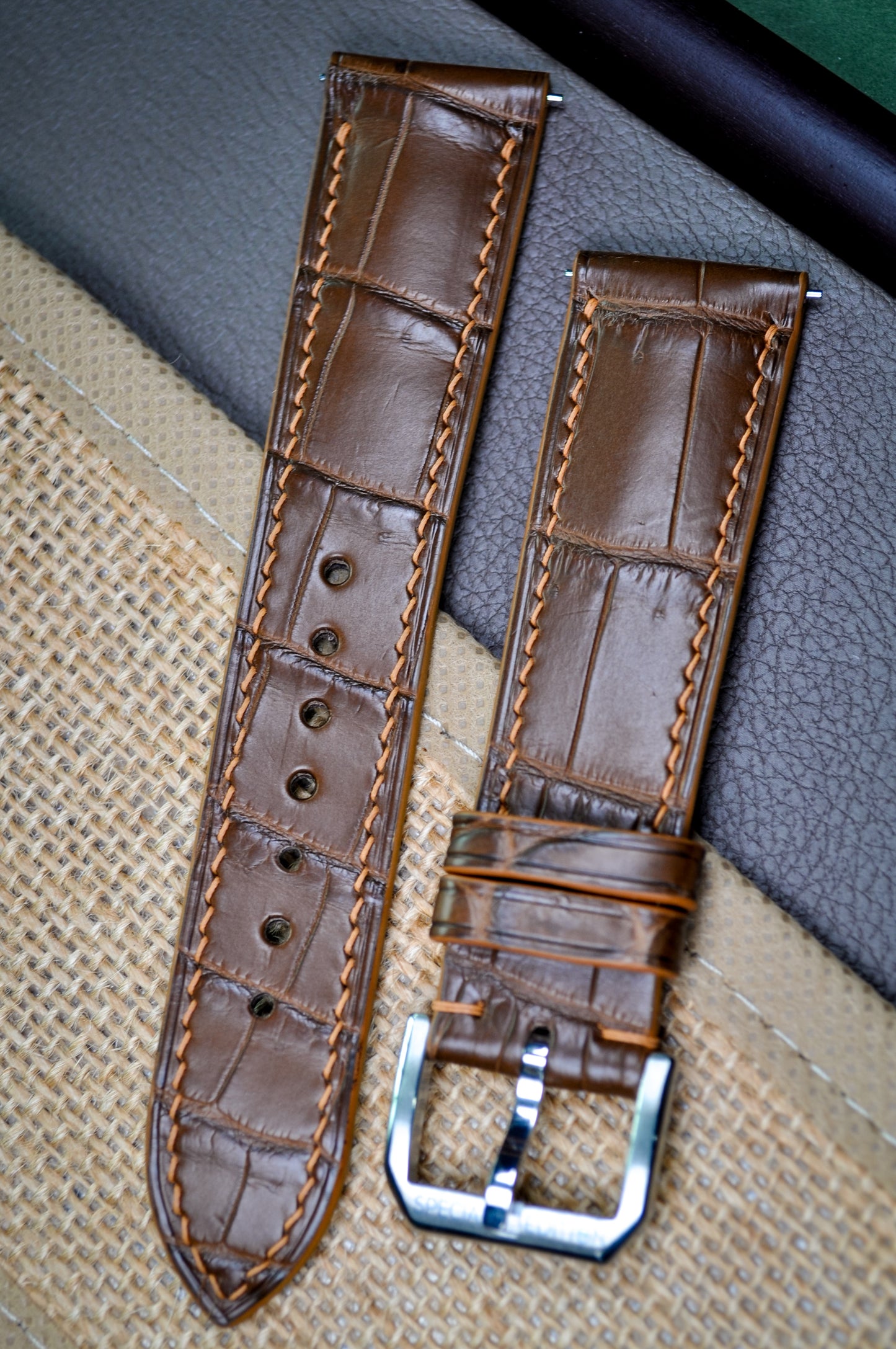 Handmade Crocodile Strap-Chocolate Brown-Glazed (Slight Padded)
