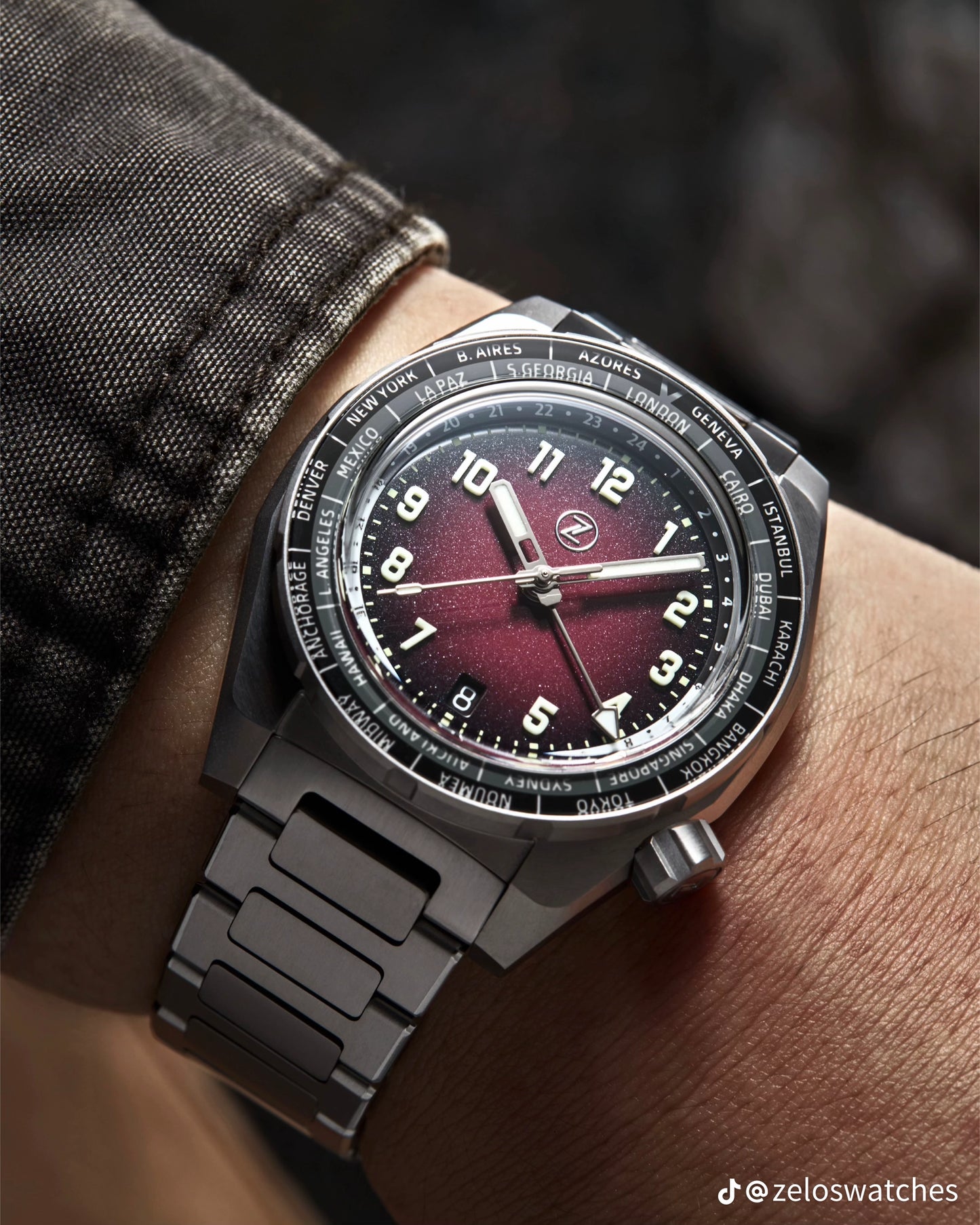 Zelos Thresher Worldtimer-Burgundy
