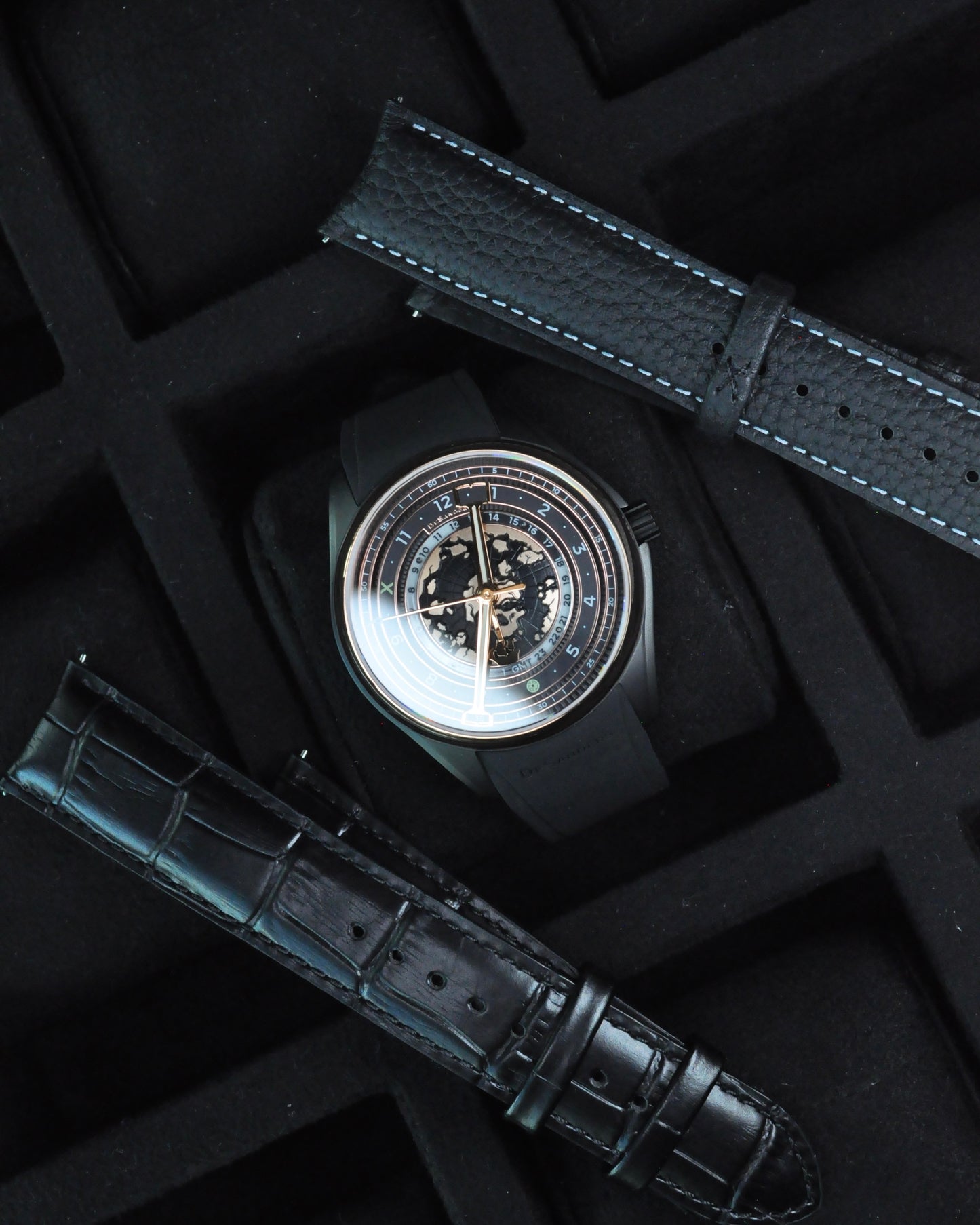 DeSanders Voyage GMT - Black Pearl DLC Stainless Steel