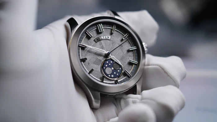 Selten- 00.10B- Natural Meteorite Dial