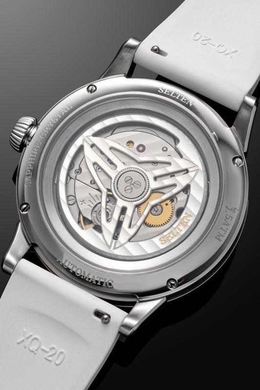Selten x SE M1 Moonphase
