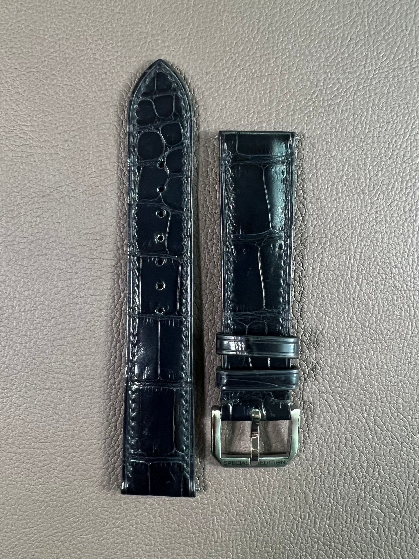 Handmade Crocodile Strap-Black (Slightly Padded)